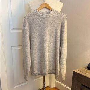 Zara Men’s Light Gray Crewneck Sweater NWT L